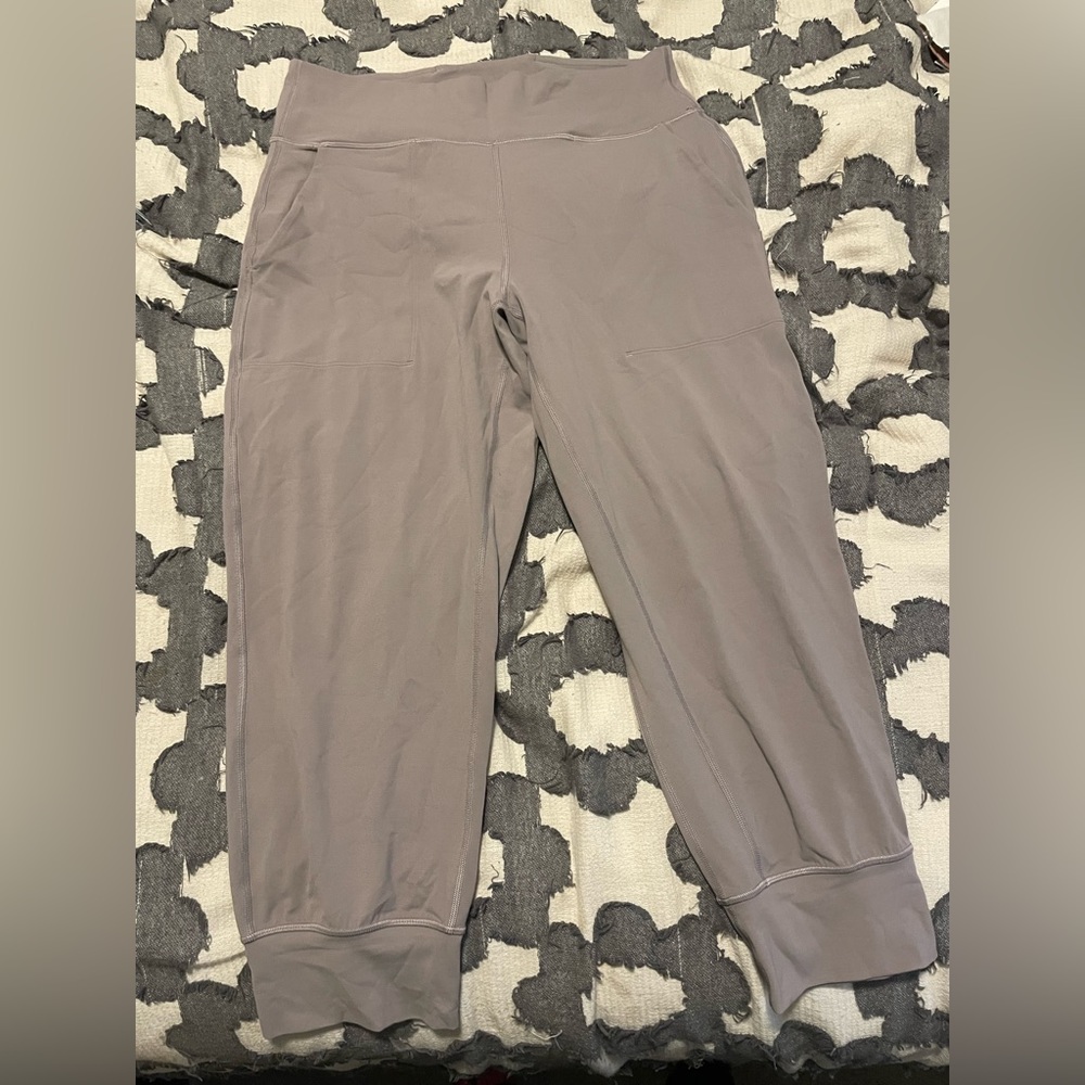 Lululemon Align Cropped Jogger
